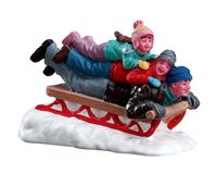 SLEDDING WITH DAD-en