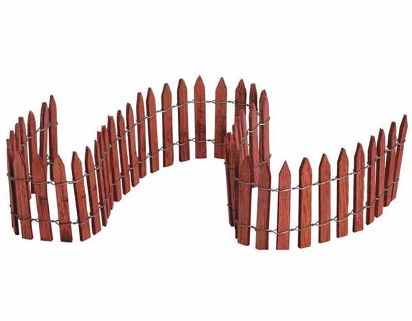 WIRED WOODEN FENCE